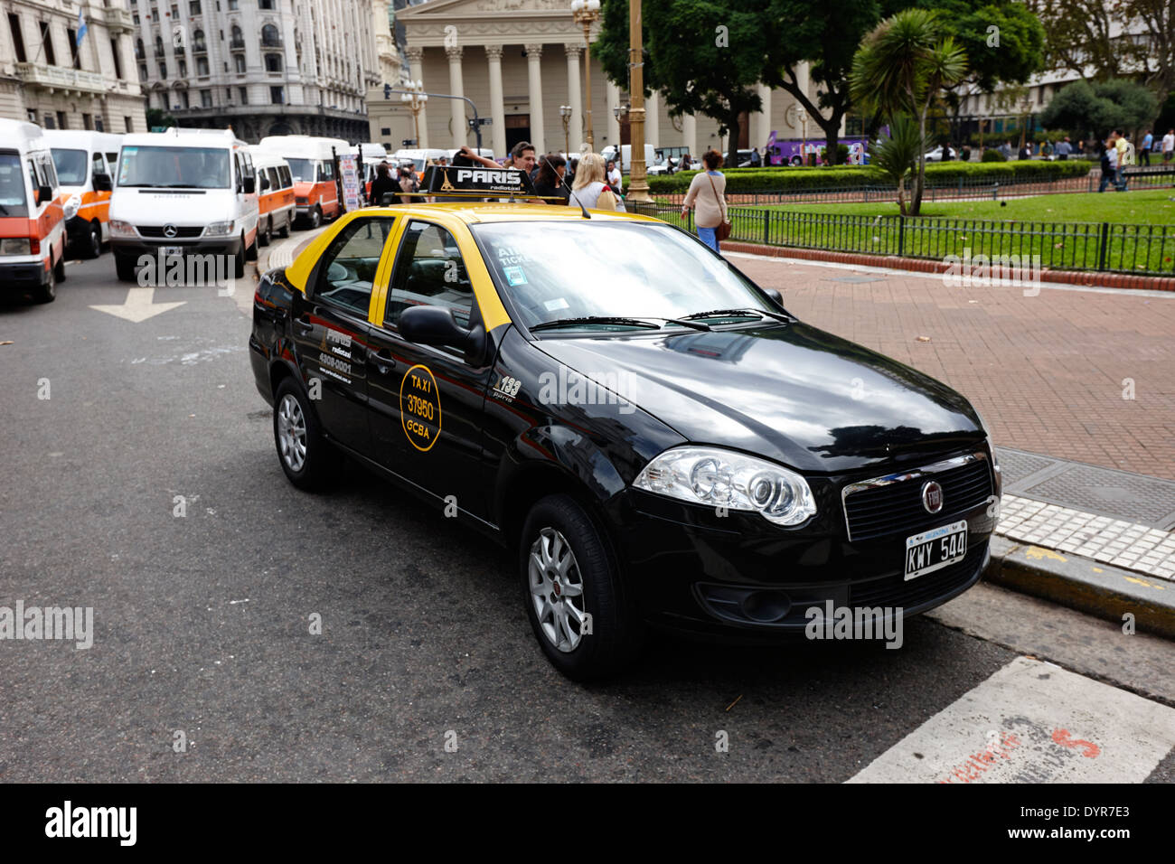 Buenos Aires nero e giallo taxi gcba Argentina Foto Stock