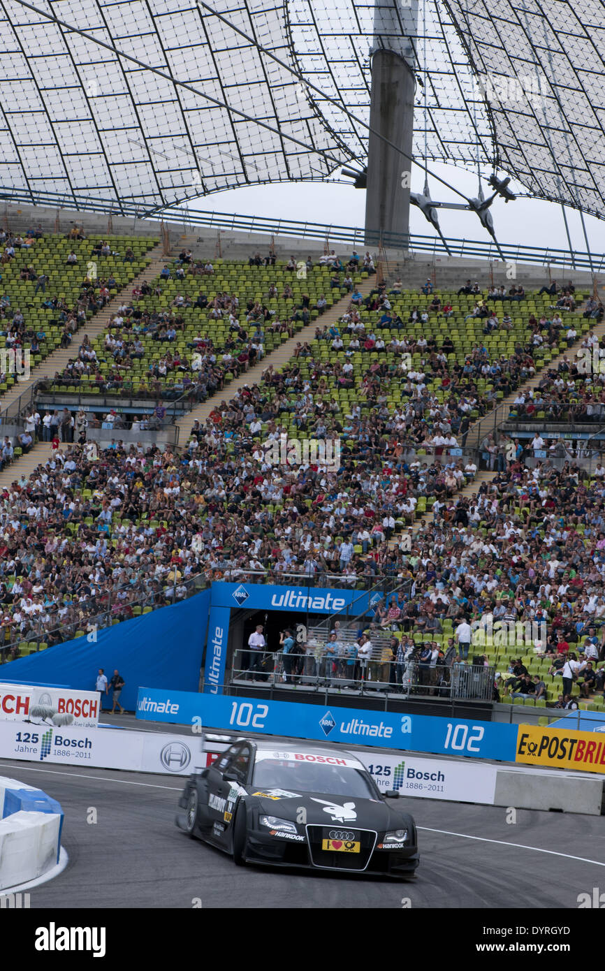 Il Deutsche Tourenwagen Masters (tedesco Touring Car Masters) presso lo Stadio Olimpico di Monaco di Baviera, 2011 Foto Stock