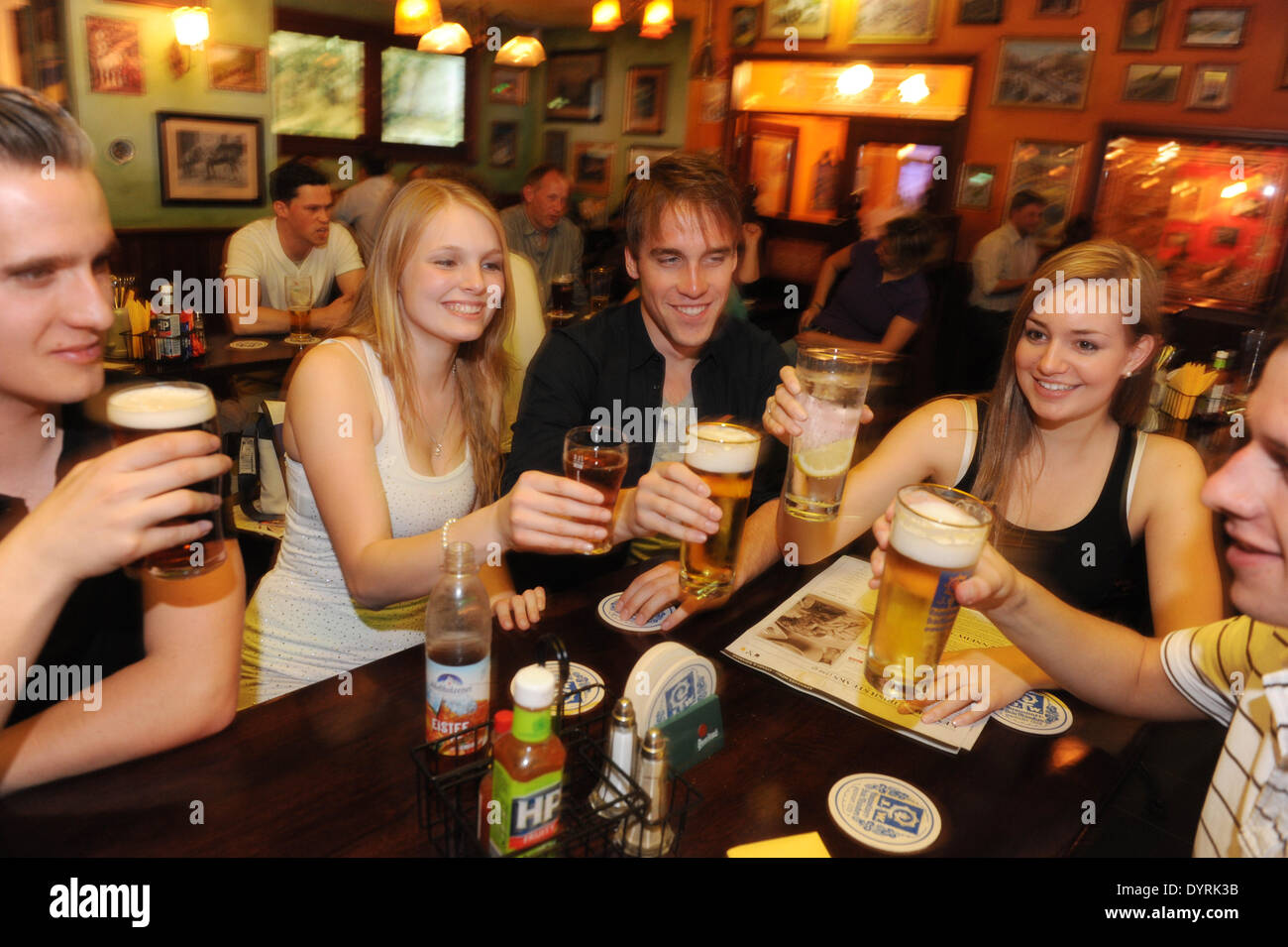 Kennedy è un pub irlandese a Monaco di Baviera, 2012 Foto Stock
