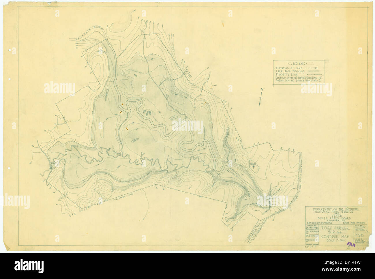 La mappa di contorno del Fort Parker State Park, creata dal Civilian Conservation Corps (CCC), illustra la topografia e le infrastrutture del parco. Questa mappa fa parte dell'eredità dei contributi del CCC ai parchi statali americani. Foto Stock