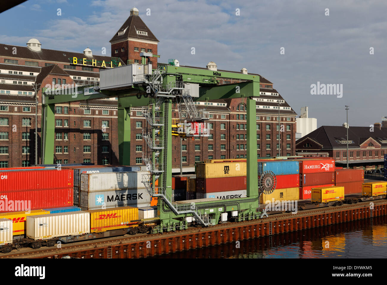 Berlino, Germania, guardando il terminal container del porto occidentale Foto Stock