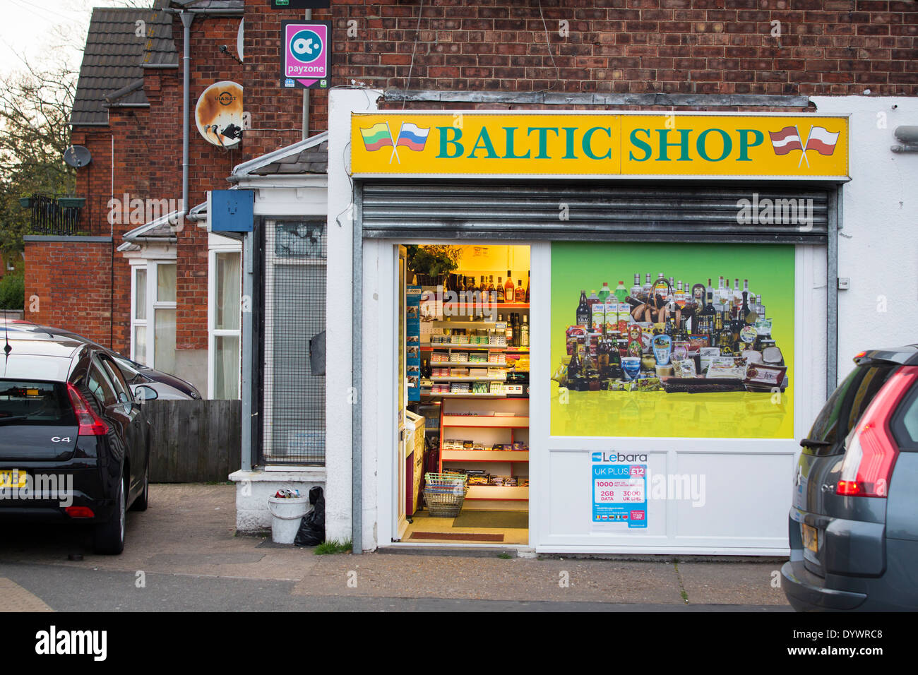 Il mar Baltico Shop in Boston, Lincolnshire, è uno dei molti negozi che servono la parte orientale della popolazione europea nella città. Foto Stock