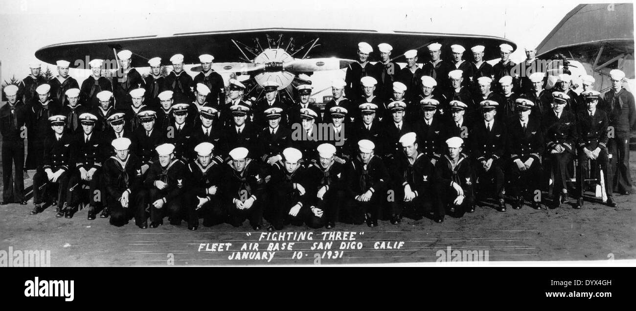 Questa fotografia cattura il VF-3B, uno squadrone di caccia della Marina degli Stati Uniti, durante il suo periodo alla Naval Air Station San Diego il 10 gennaio 1931. Lo squadrone fu coinvolto in varie operazioni di aviazione navale durante i primi anni '1930 Foto Stock