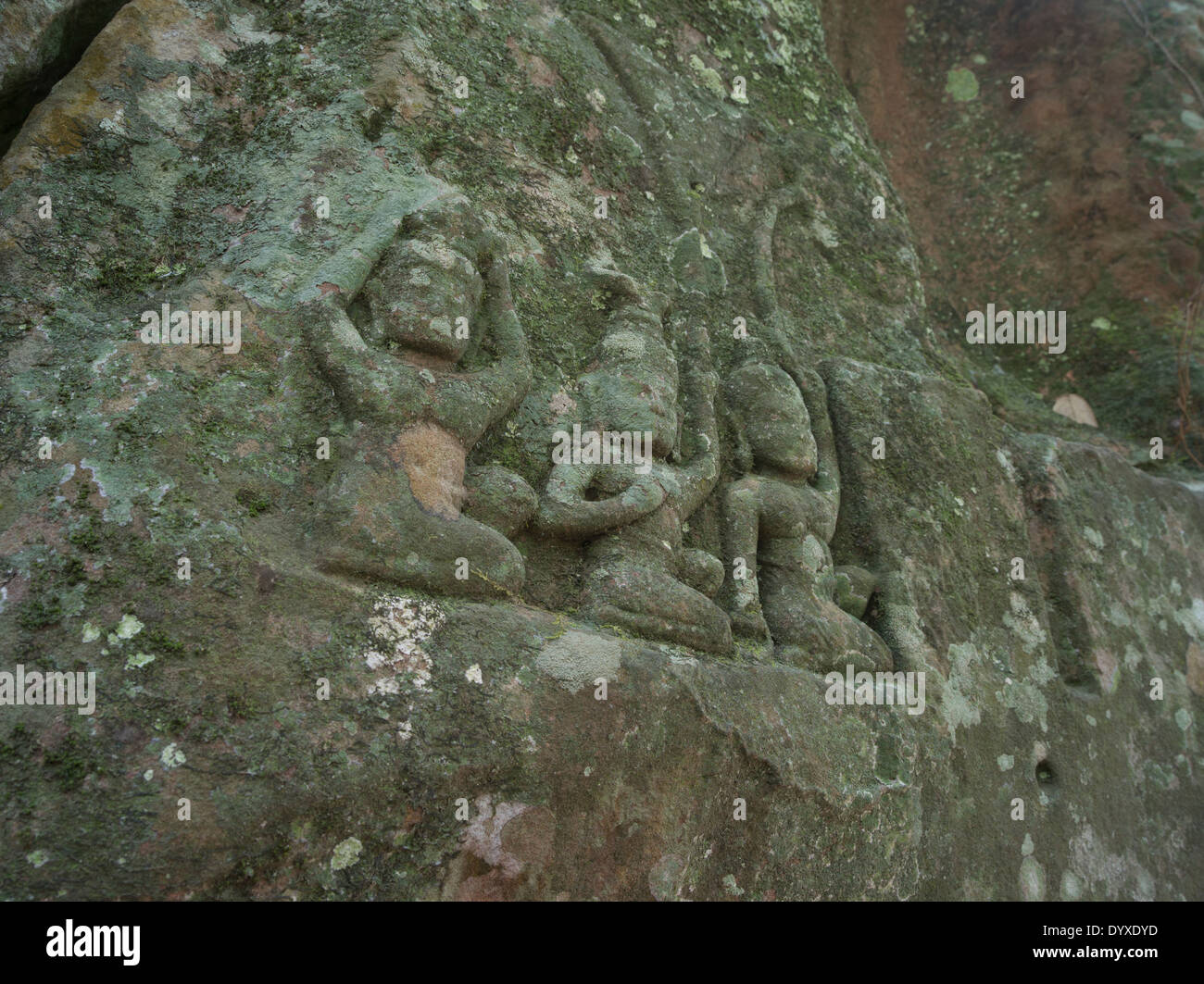Il Kbal Spean intagli in alveo a nord-est di Angkor. Siem Reap, Cambogia Foto Stock