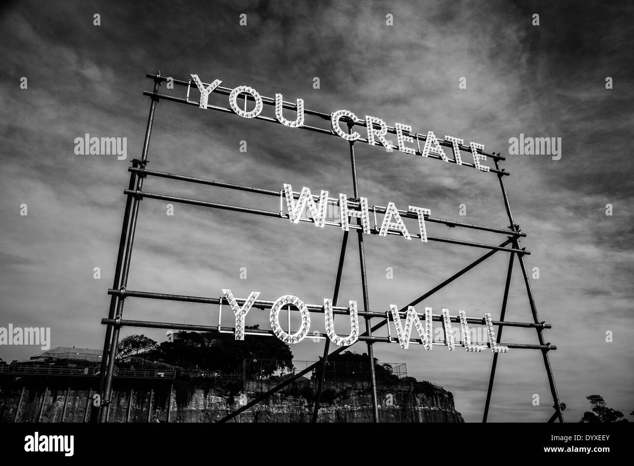 Un arte di installazione da Nathan Coley si crea ciò che si farà a xix Biennale di Sydney, la Cockatoo Island, Sydney 2014 Foto Stock