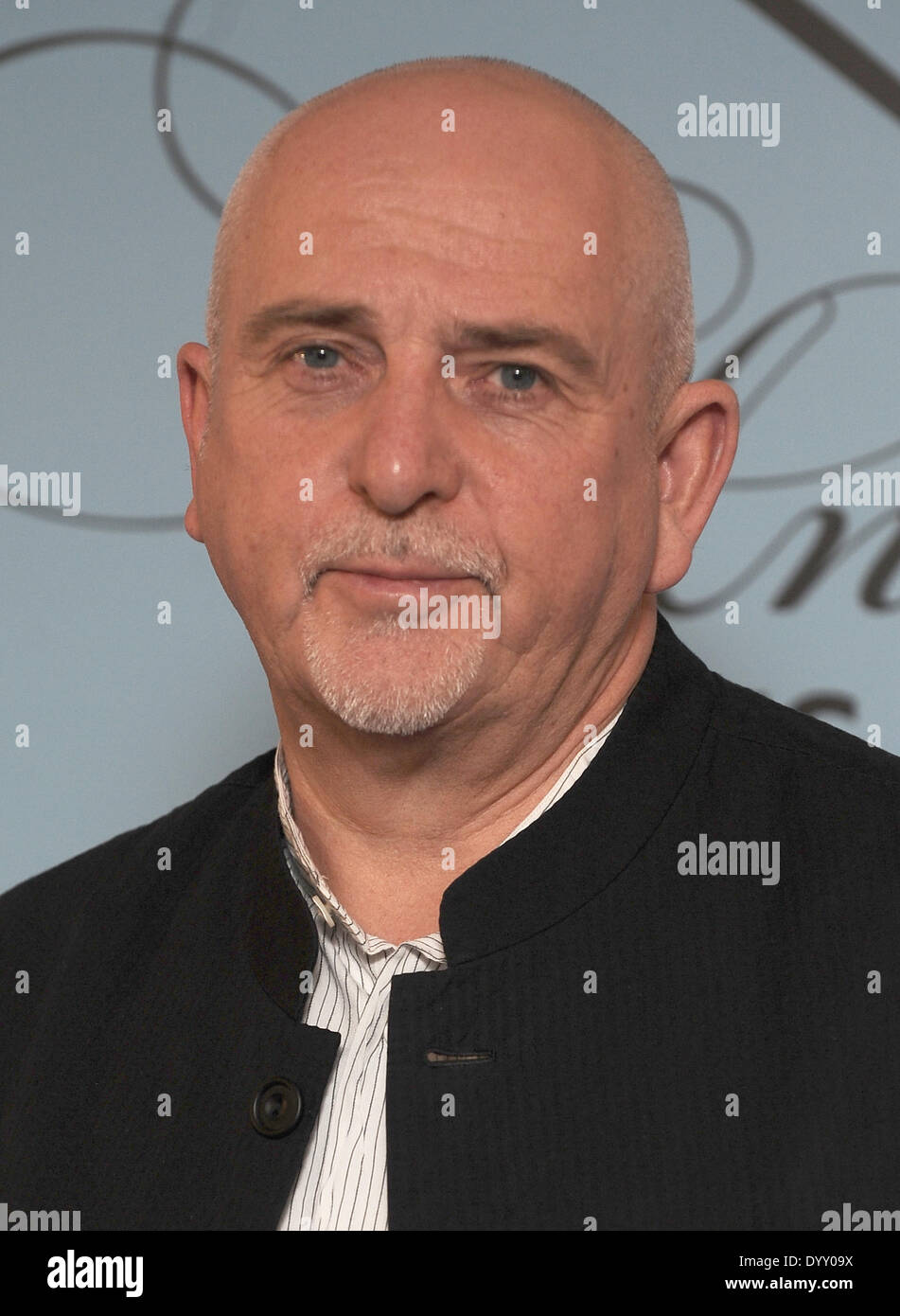 Londra, UK, UK. 4 Novembre, 2013. Peter Gabriel arriva per il settore della musica fiducia premi al Grosvenor House Hotel a novembre. © Ferdaus Shamim/ZUMA filo/ZUMAPRESS.com/Alamy Live News Foto Stock