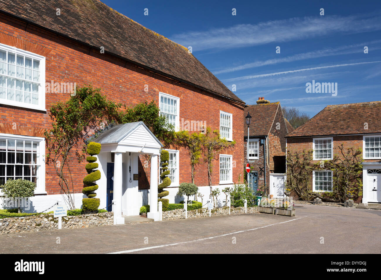 Piazza principale strada di anatra al grazioso villaggio di Elham Kent Foto Stock