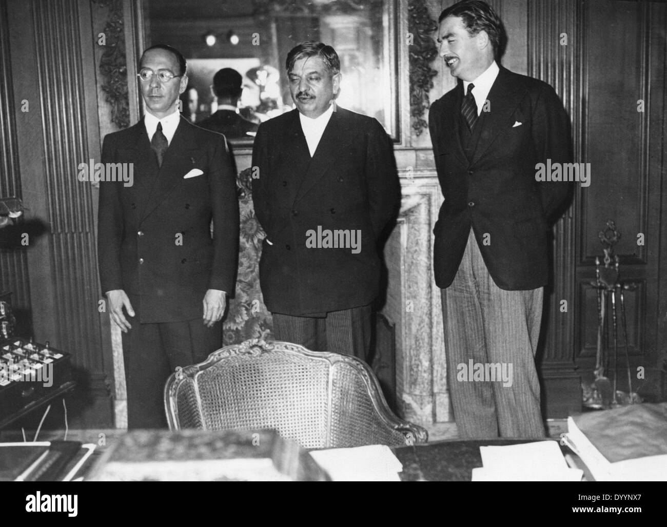 Signor Buwich, Pierre Laval e Anthony Eden, 1935 Foto Stock