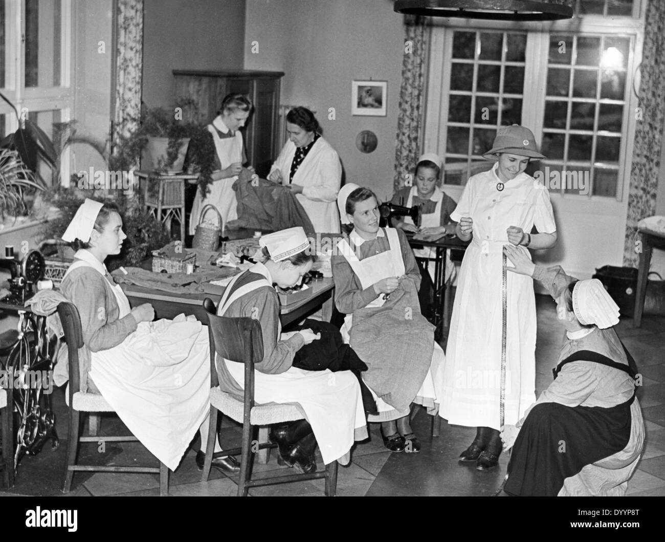 La Croce Rossa infermieri sono addestrati a servire nei tropichi, 1940 Foto Stock