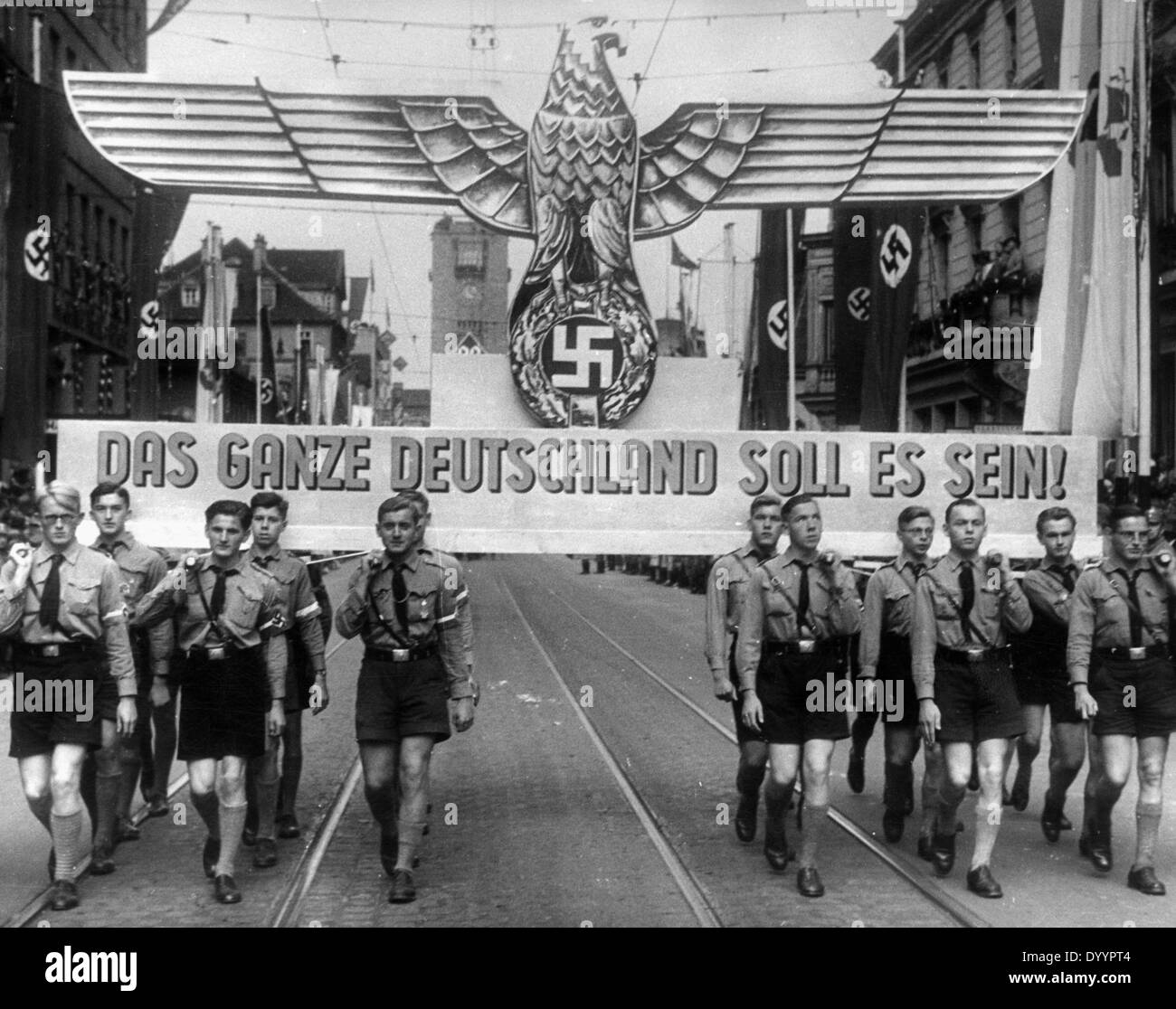 Sfilata di Hitler di membri della Gioventù sul 'Day dei tedeschi all'estero", 1938 Foto Stock