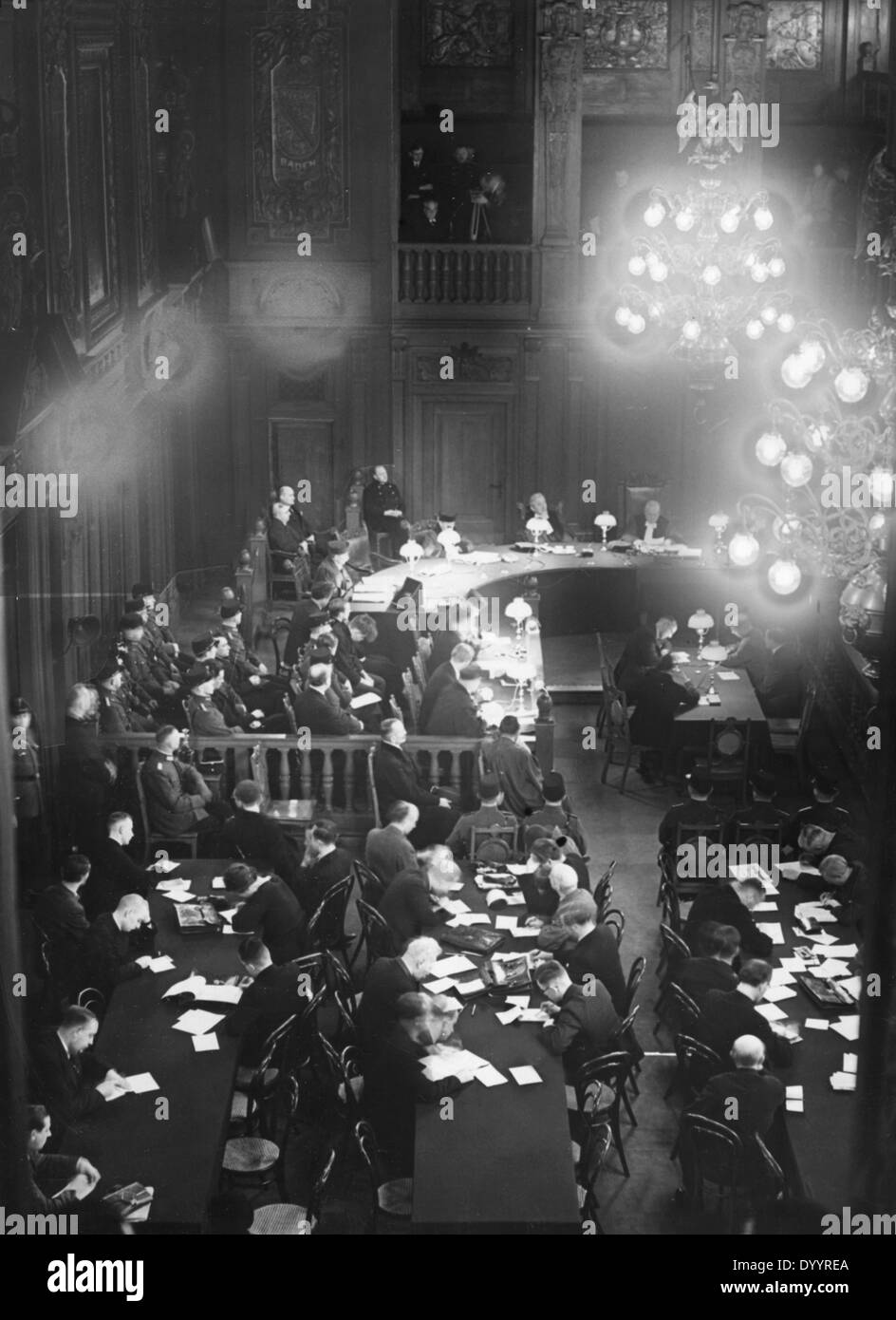 Un pronunciamento della sentenza l'incendio del Reichstag processo, 1933 Foto Stock