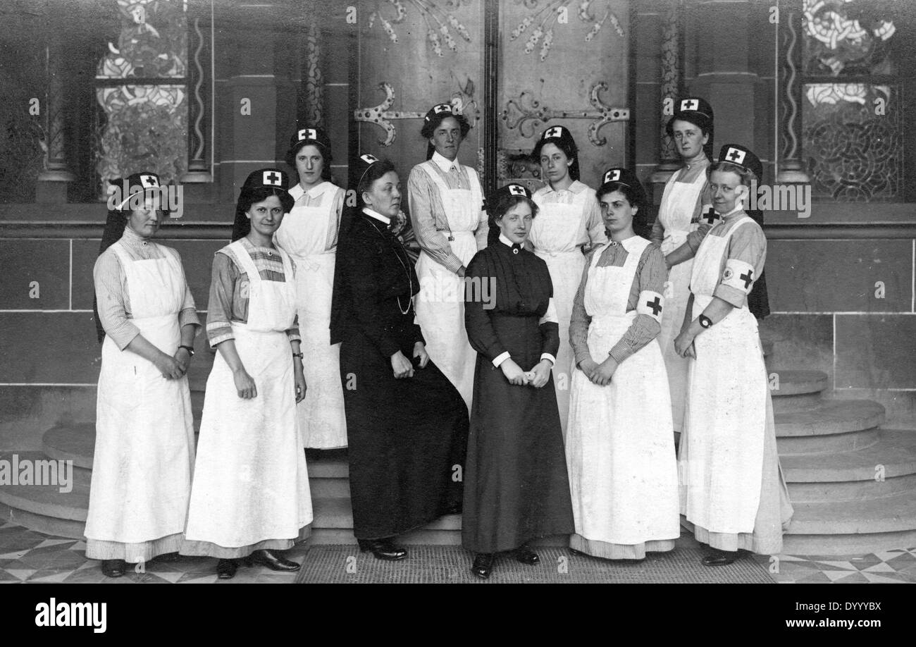 La Croce Rossa infermieri, 1915 Foto Stock
