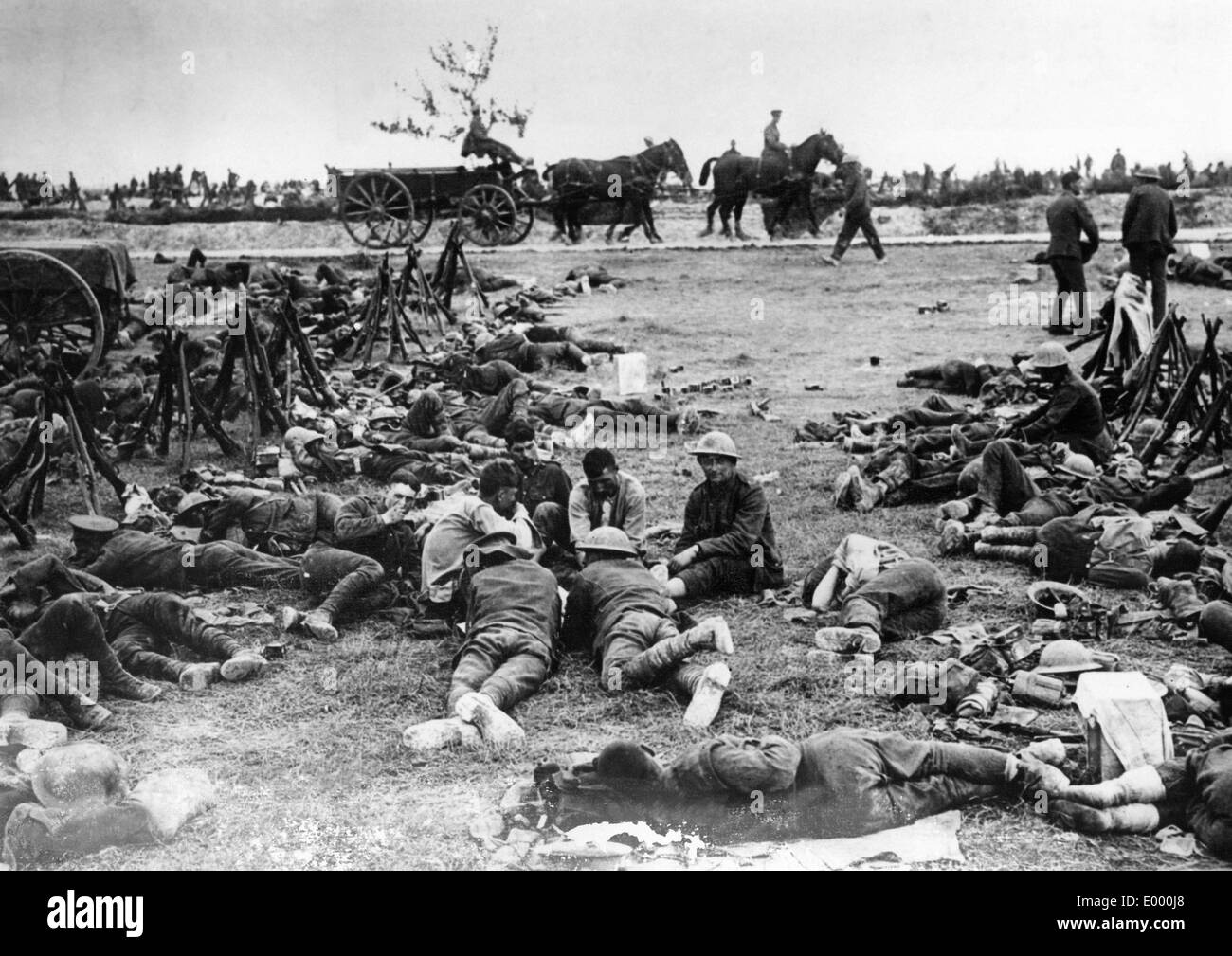 La fanteria inglese a riposo, 1918 Foto Stock