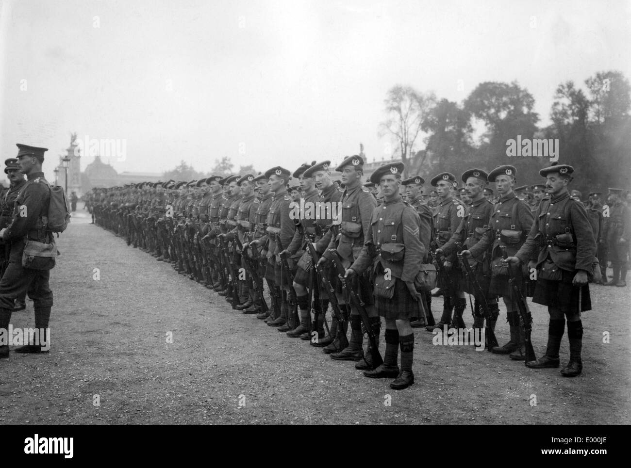 Reggimento scozzese in Parigi, 1916 Foto Stock