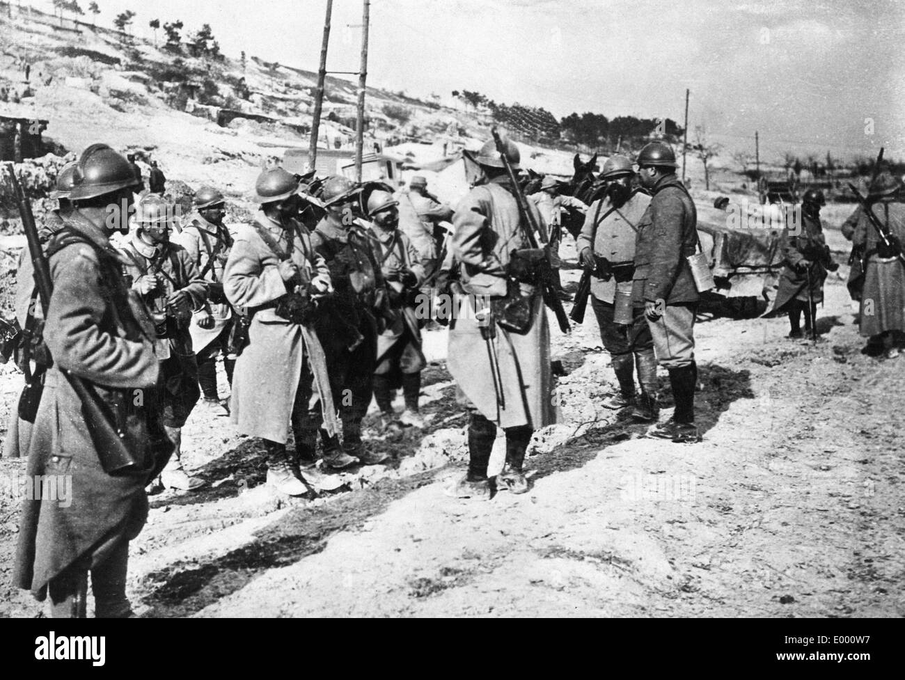 Infanterymen francese con elmetti di acciaio. 1916 Foto Stock