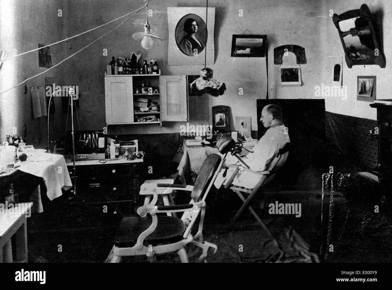 Dentista russo, 1916 Foto Stock