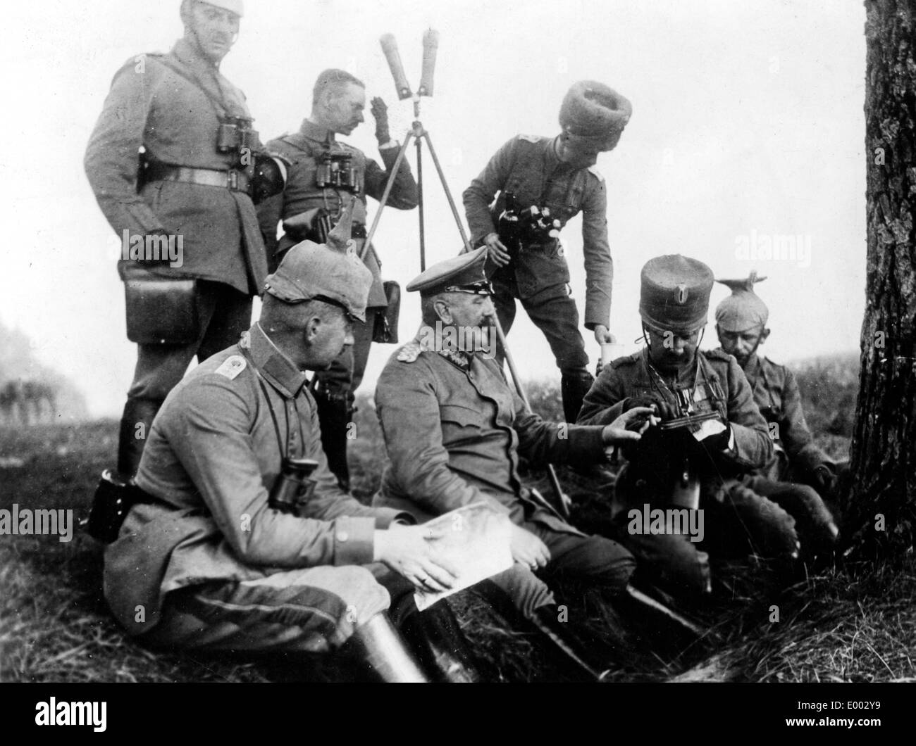 Tedesco quartier generale divisionale team in occasione di una riunione, 1914 Foto Stock