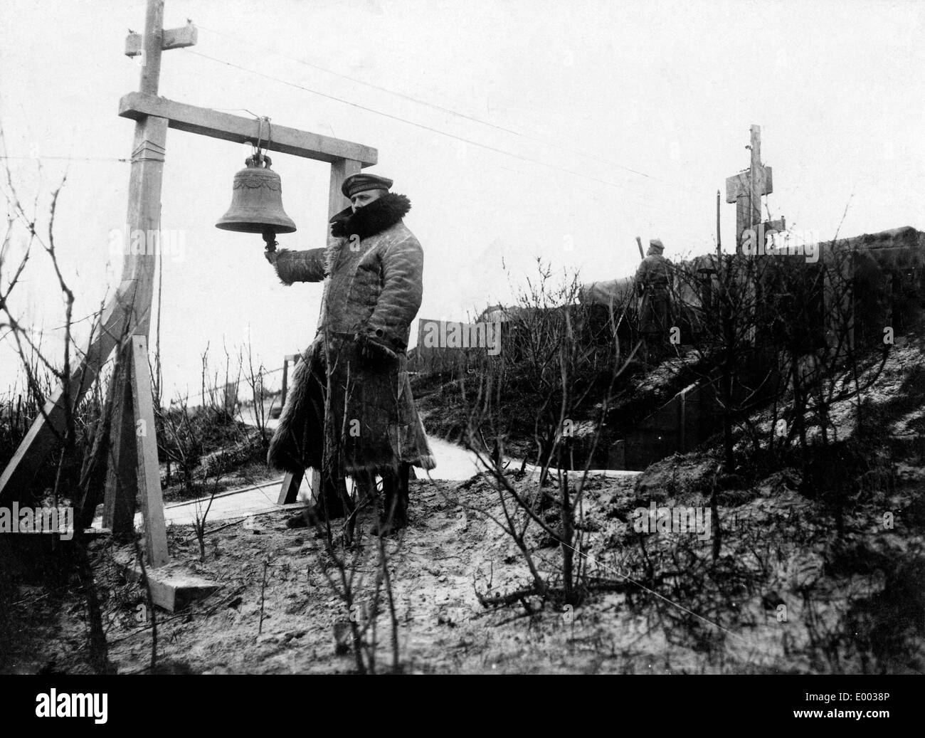 Il campanello di allarme per la difesa degli aeromobili nelle Fiandre, 1917 Foto Stock