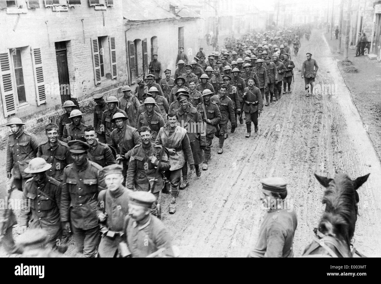 Prigionieri britannici al fronte occidentale, 1918 Foto Stock