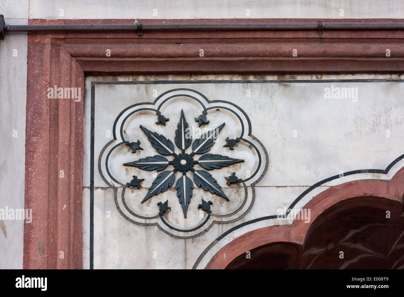 New Delhi, India. Decorazione in muratura, Jama Masjid (Moschea del Venerdì). Foto Stock