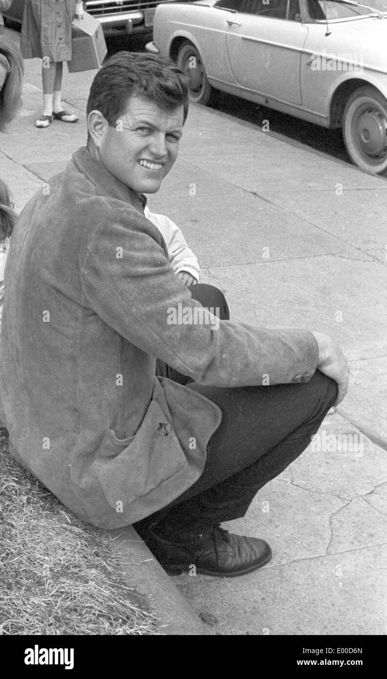 Edward Kennedy in Bronxville, 1963 Foto Stock