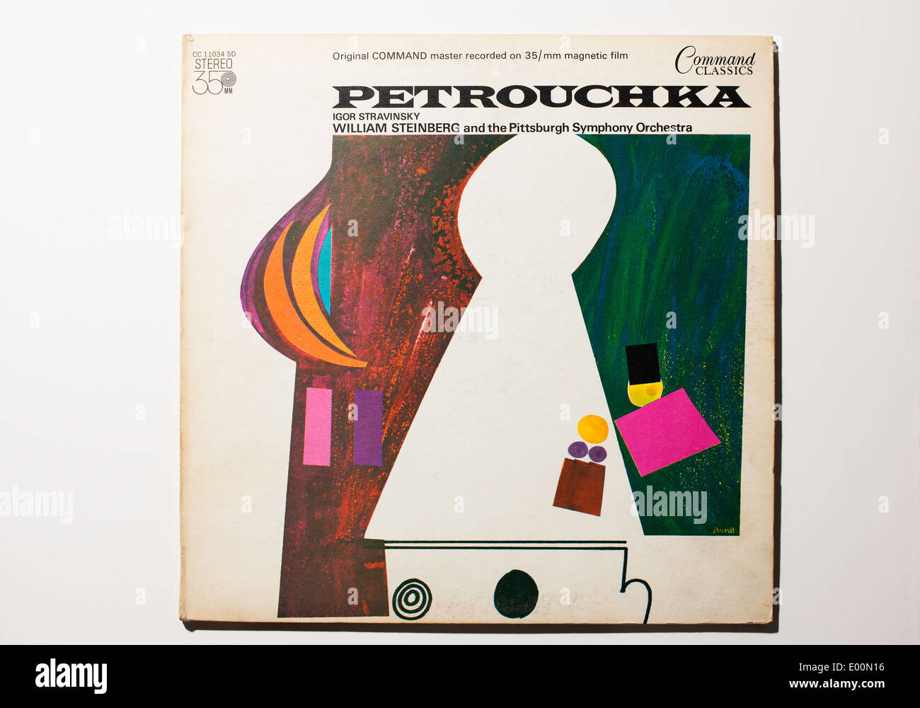 Igor Stravinsky's Petrouchka è stato registrato con William Steinberg e la Pittsburgh Symphony Orchestra, classici di comando registra Foto Stock