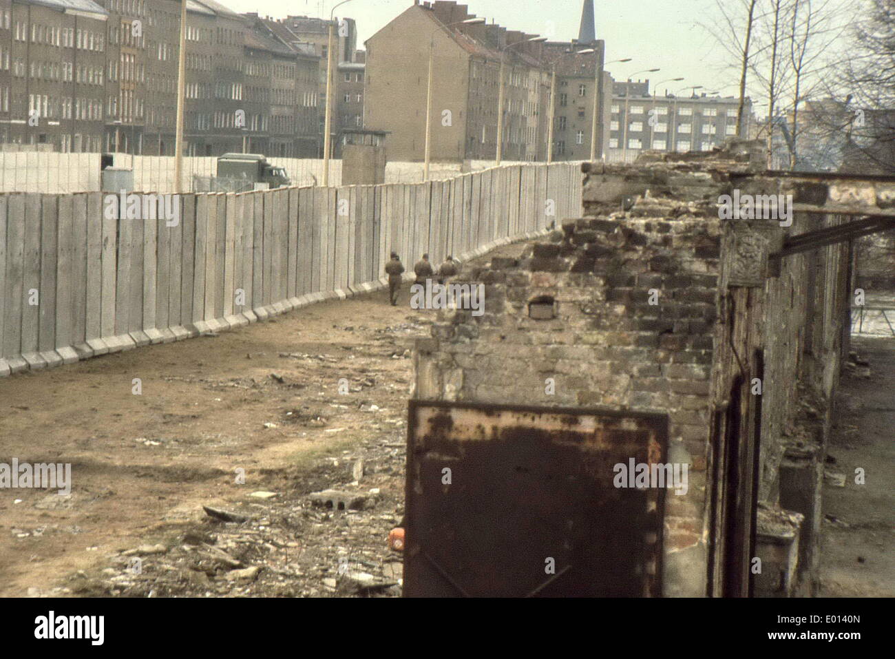 Il muro di Berlino a Berlino,1963 Foto Stock