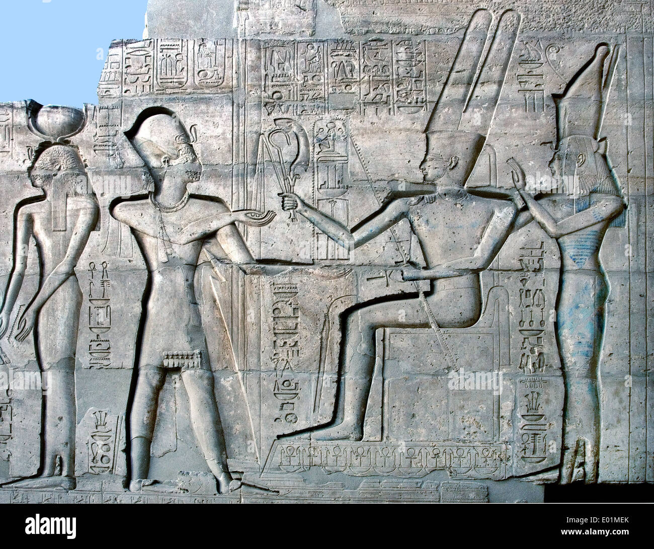 Ramesseum : il tempio funerario del faraone Ramses II il Grande(1303-1213 A.C. XIX dyn.). Il re culto Amon-Ra e Mut. Foto Stock