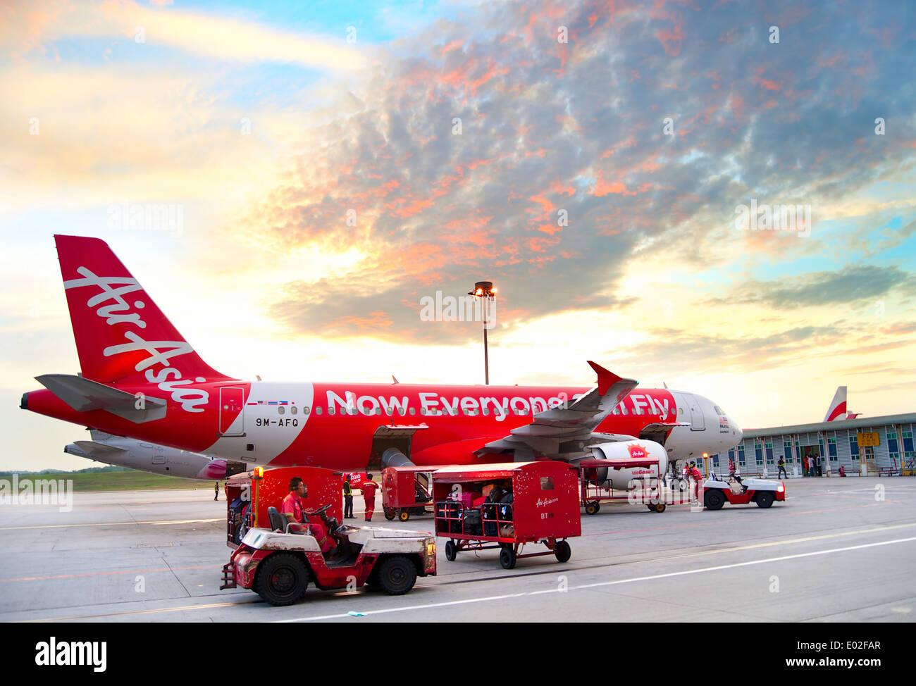 AirAsia Jet aereo nell'aeroporto di Kuala Lumpur Foto Stock