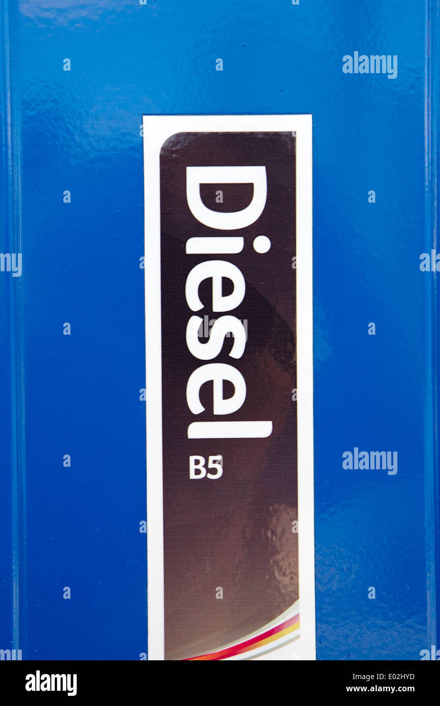 B5 pompa diesel in corrispondenza di una stazione di benzina Irlanda del Nord Foto Stock