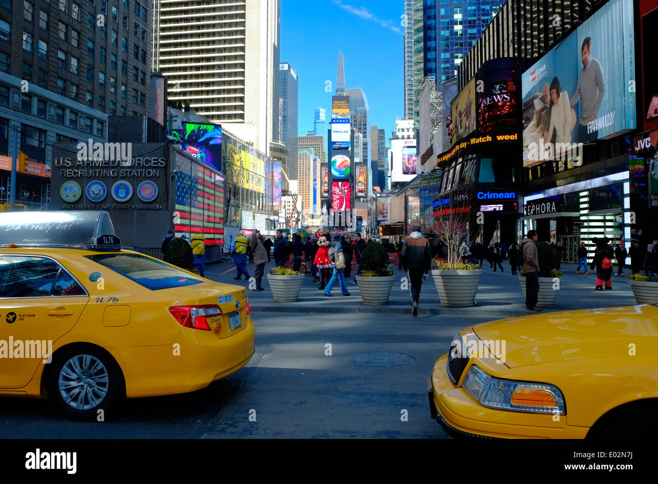 Taxi, Taxi in Times Square a New York, Stati Uniti d'America Foto Stock