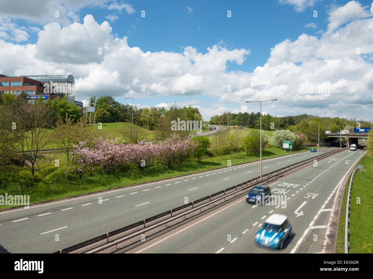 Queensway a doppia carreggiata, Telford centro città. Foto Stock