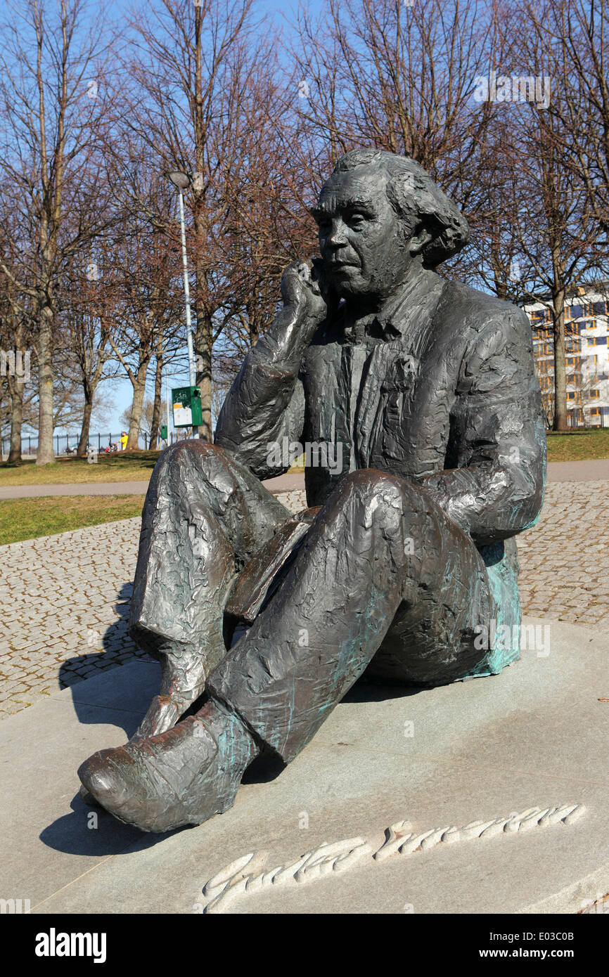 Memoriale di Gustav Ernesaks (1908 - 1993) a Tallinn in Estonia. Foto Stock
