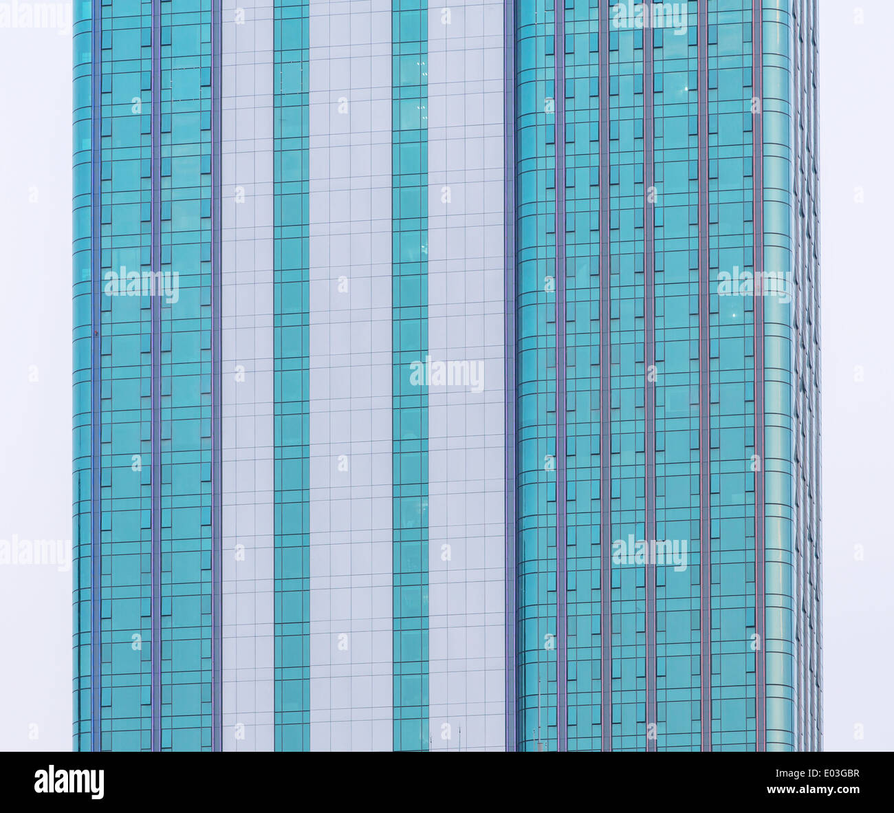 Skyscrapper con blu di Windows Vista da vicino Foto Stock