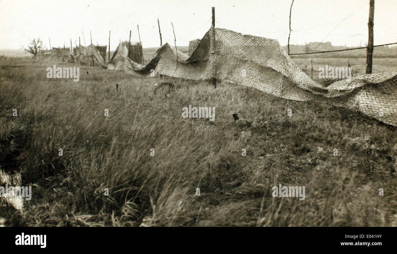 Il 5th Aero Group era un'unità del servizio aereo dell'esercito statunitense durante la prima guerra mondiale. John McGrew faceva parte di questo gruppo, che fu coinvolto in missioni di combattimento aereo e ricognizione sul fronte occidentale. Gli sforzi del gruppo contribuirono al successo delle forze americane nella guerra. Foto Stock