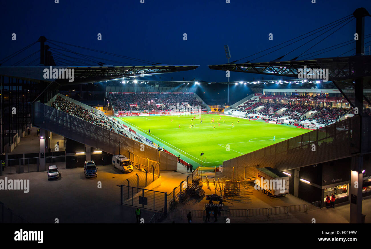 Partite di calcio, football Stadium di Germania Rot-Weiss-Essen club di calcio. Foto Stock