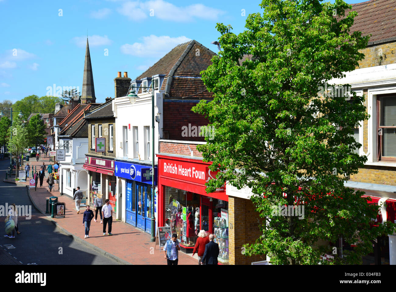 High Street, Egham Surrey, Inghilterra, Regno Unito Foto Stock