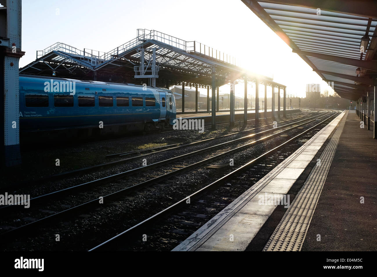 La mattina presto sunrise a Chester Stazione ferroviaria REGNO UNITO Foto Stock