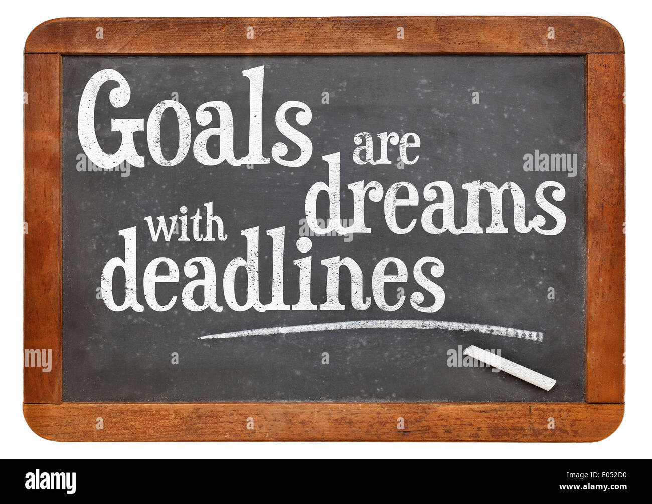 Gli obiettivi sono i sogni con scadenze - motivazionali di una frase su una lavagna vintage Foto Stock