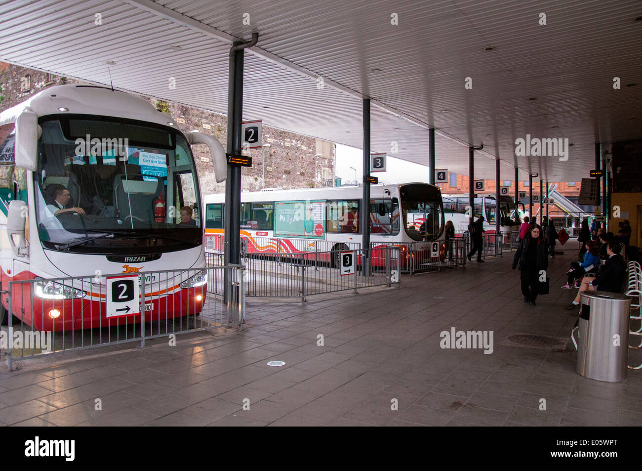 Stazione degli autobus nella città di Cork in Irlanda Foto Stock