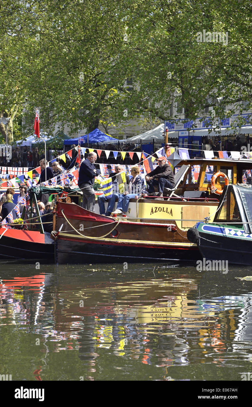 Londra, Regno Unito. 03 Maggio, 2014. Cerimonia di apertura dell'IWA Canalway cavalcata 2014. Canalway cavalcata è un unica vie navigabili e comunità festival organizzato da IWA a Little Venice a Londra dal 1983. Credito: Marcin Libera/Alamy Live News Foto Stock