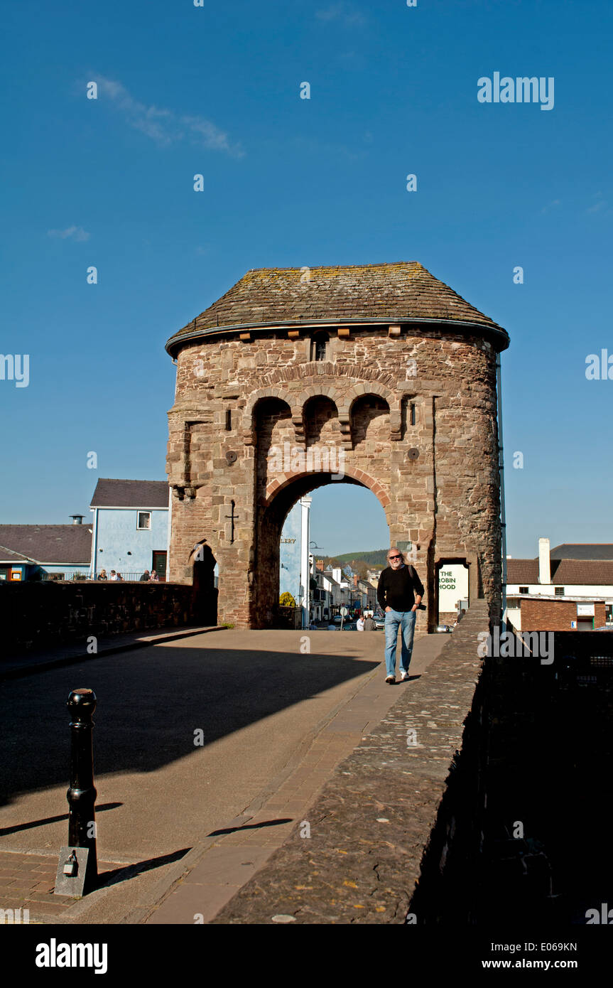 Il Monnow Bridge, Monmouth, Monmouthshire, Wales, Regno Unito Foto Stock