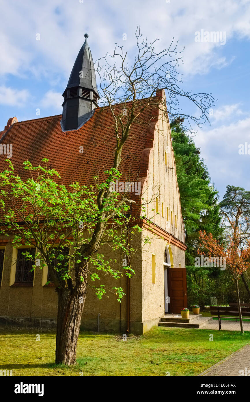 Villaggio Chiesa Bad Saarow, Brandeburgo, Germania Foto Stock