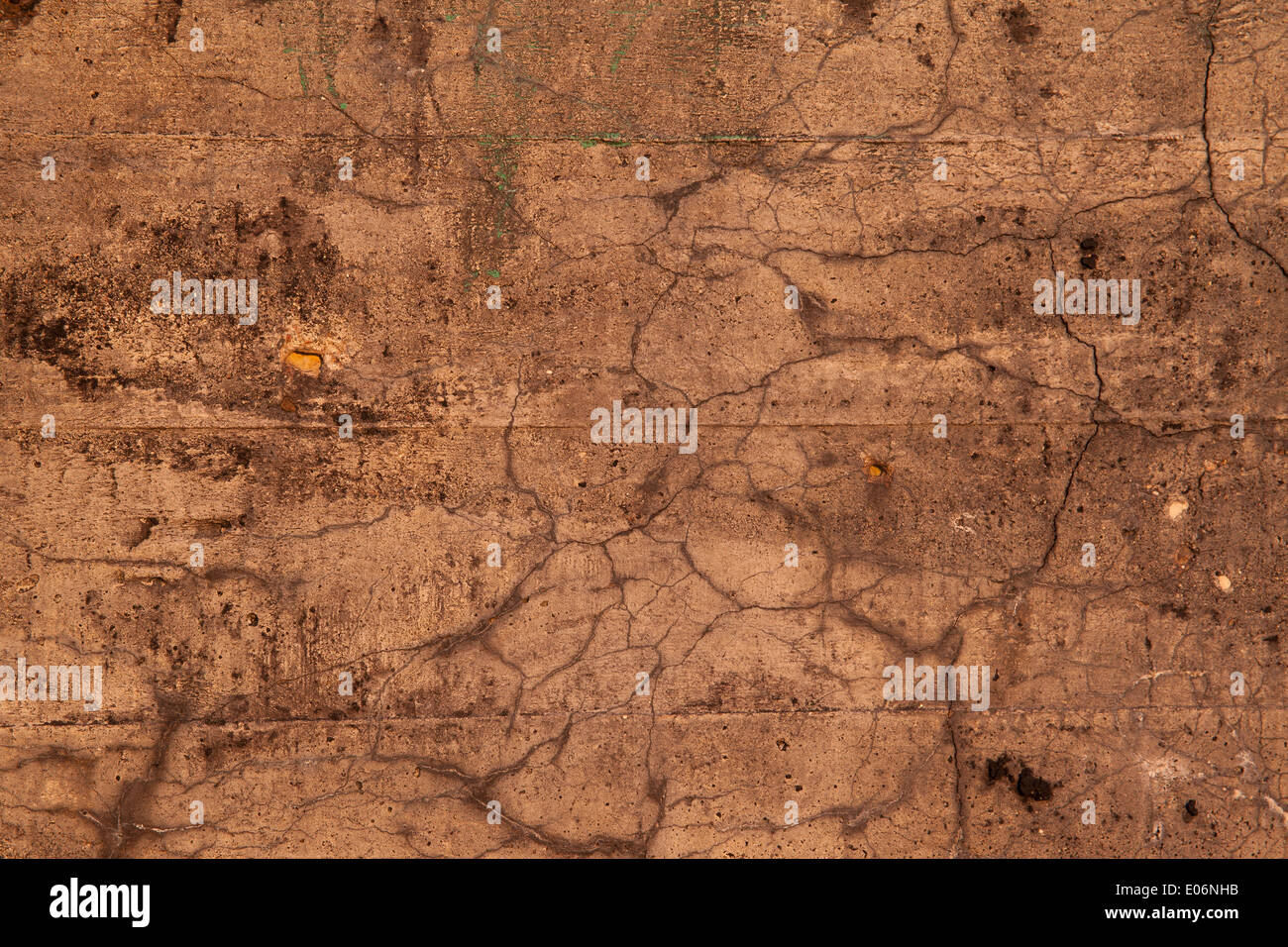 Il vecchio muro di cemento texture con incrinature Foto Stock