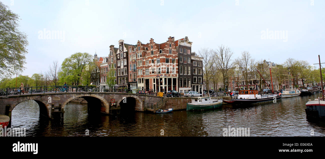 Panorama di Prinsengracht e Brouwersgracht canal a Amsterdam, Paesi Bassi Foto Stock