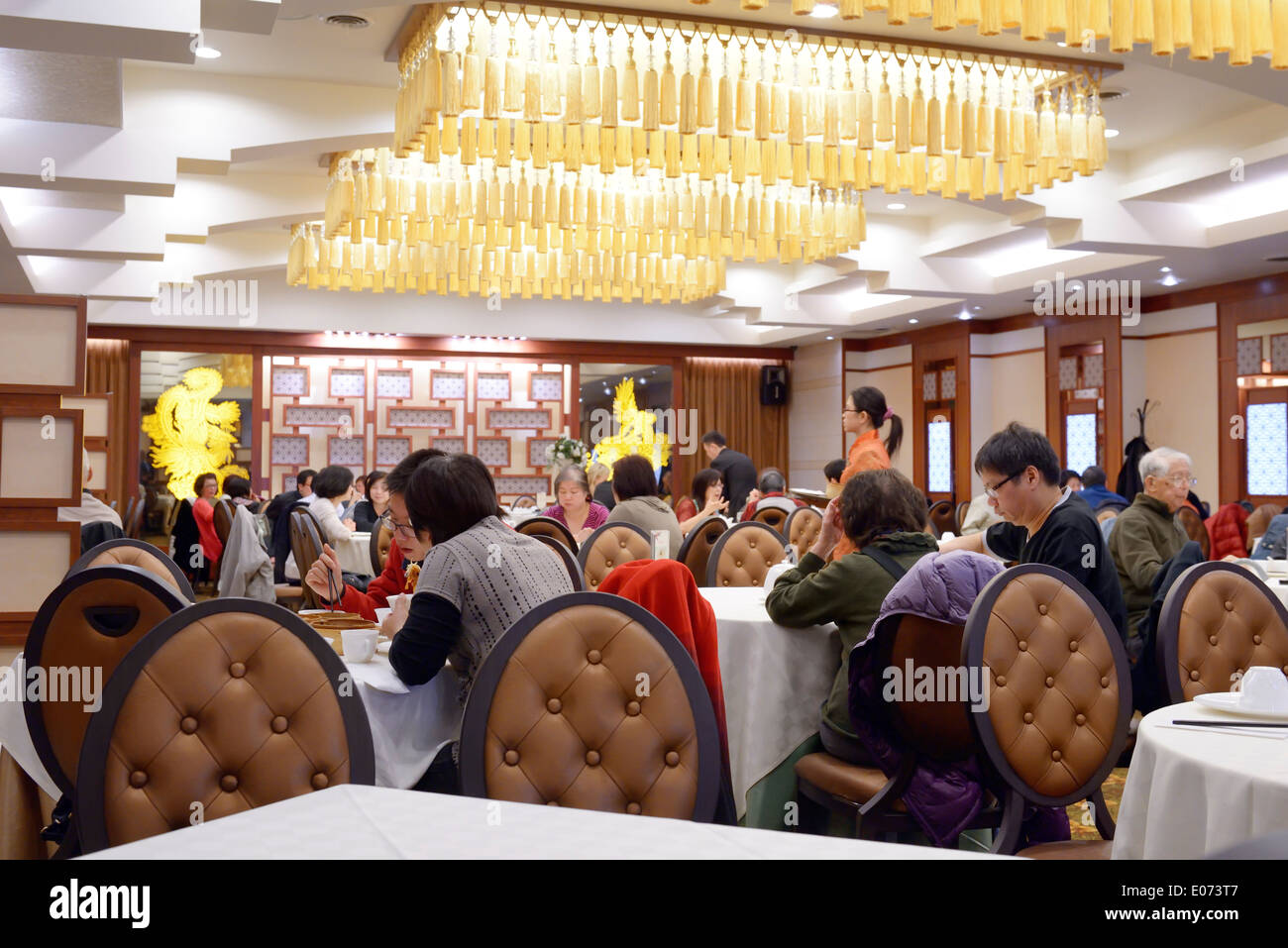 Persone in un ristorante Cinese di Markham, Ontario, Canada. Foto Stock
