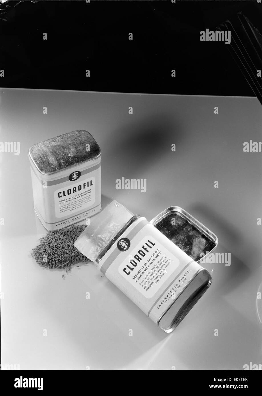 Laboratório Fidelis, con sede a Lisbona, è un laboratorio farmaceutico noto per il suo contributo alle industrie mediche e farmaceutiche in Portogallo, incentrato sullo sviluppo dei medicinali. Foto Stock