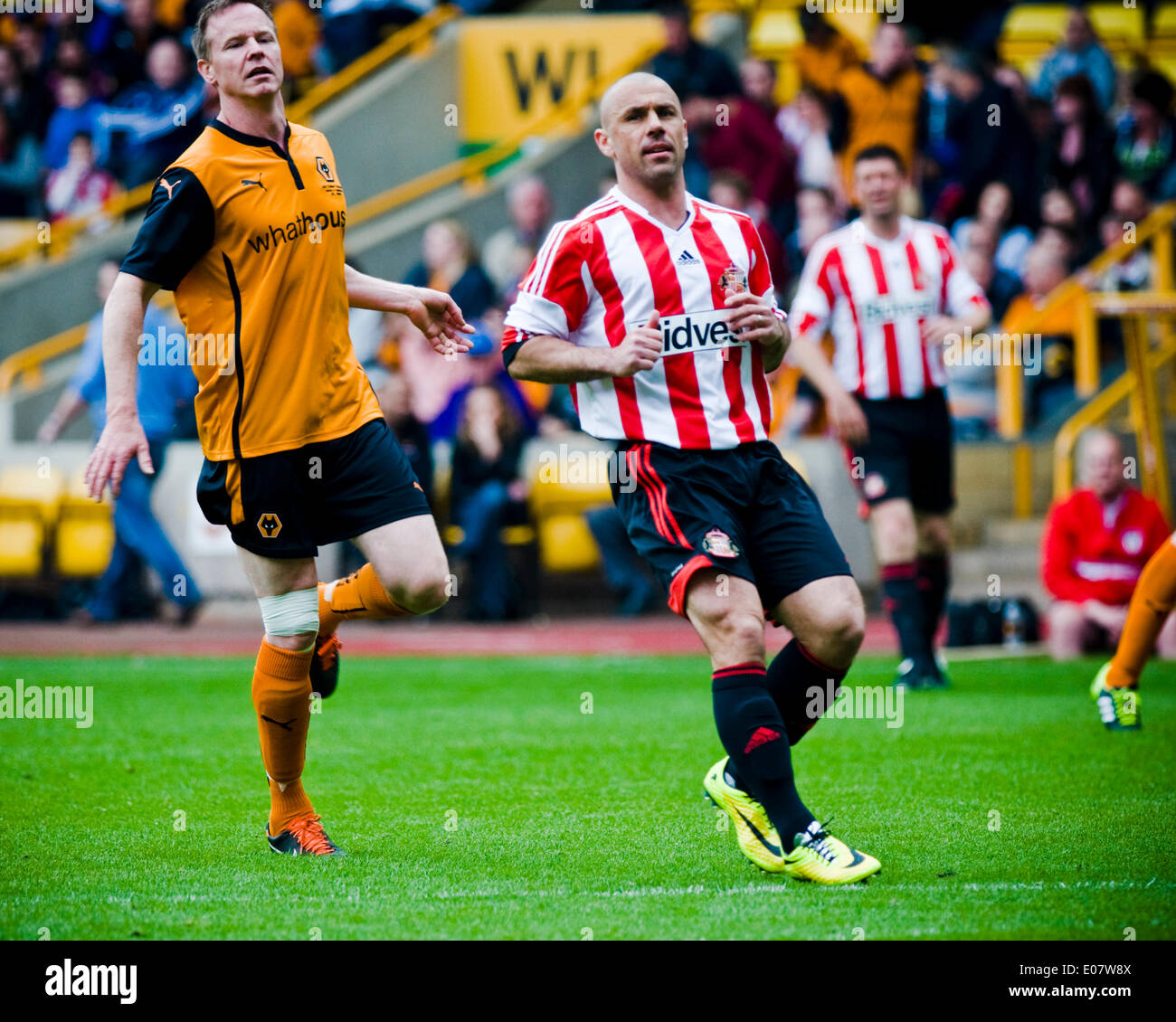 Wolverhampton, Regno Unito. Il 5 maggio, 2014. Jody Craddock raffigurata con ex attaccante Sunderland Kevin Phillips in Craddock's testimonial contro la ex giocatori della sua ex club Sunderland, la raccolta di fondi per il Birmingham ospedale per bambini. Credito: Paolo Swinney/Alamy Live News Foto Stock