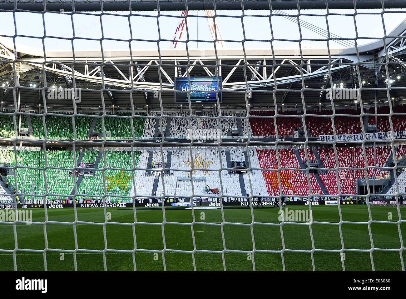 Torino, Italia. 05 Maggio, 2014. Serie A gioco del titolo Juventus versus Atalanta. Celebrazione dei giocatori della Juventus come diventano campioni italiani Credito: Azione Sport Plus/Alamy Live News Foto Stock