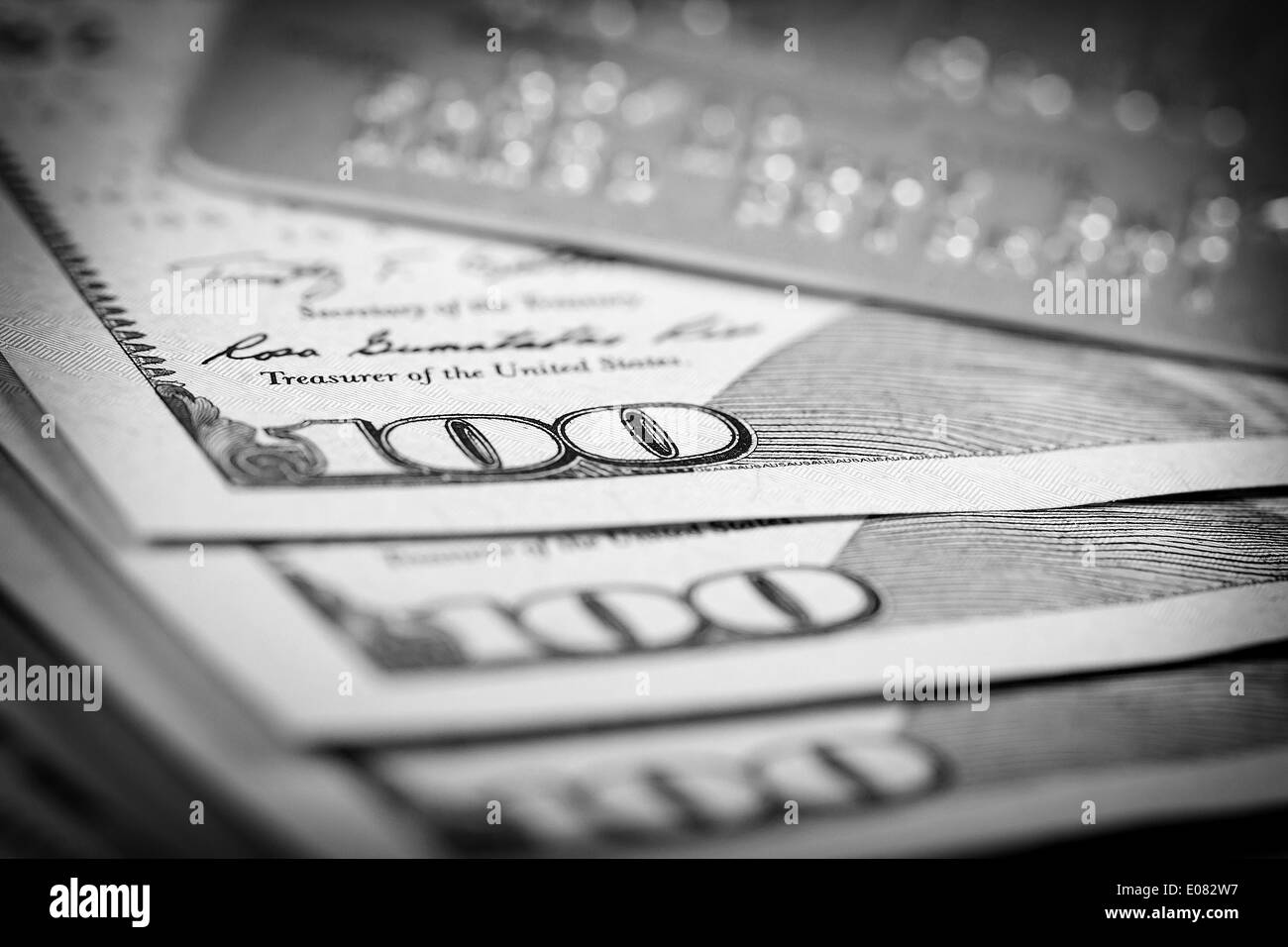 Un centinaio di dollari e carta di credito Foto Stock